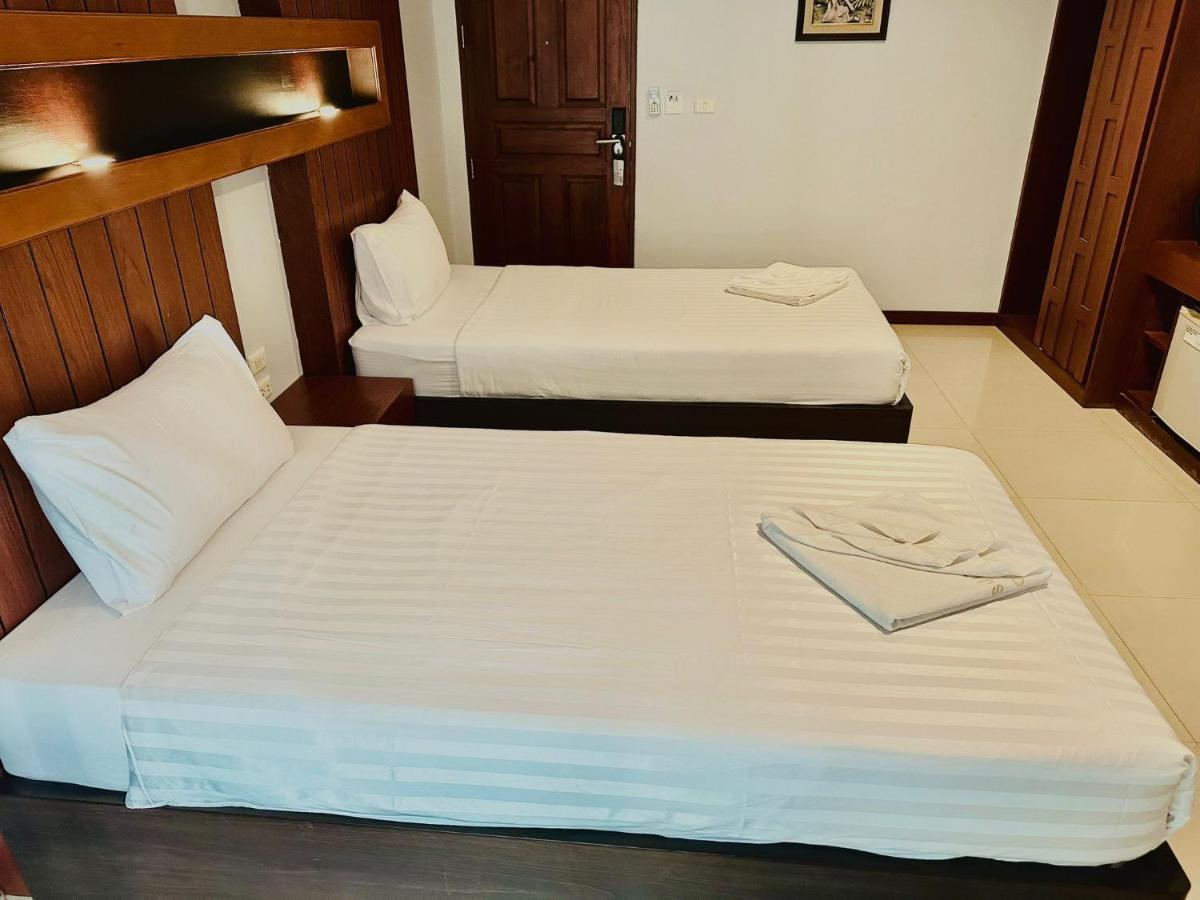 Cokoon Deva Patong Hotel ภายนอก รูปภาพ