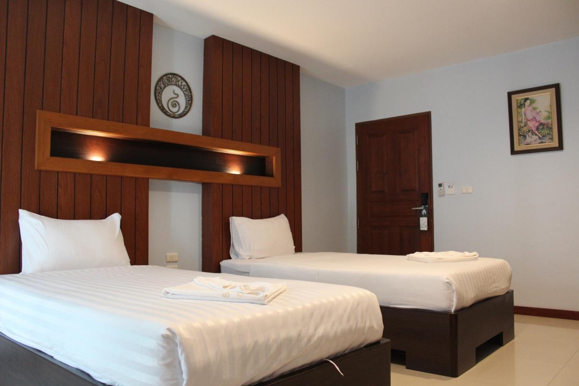 Cokoon Deva Patong Hotel ภายนอก รูปภาพ